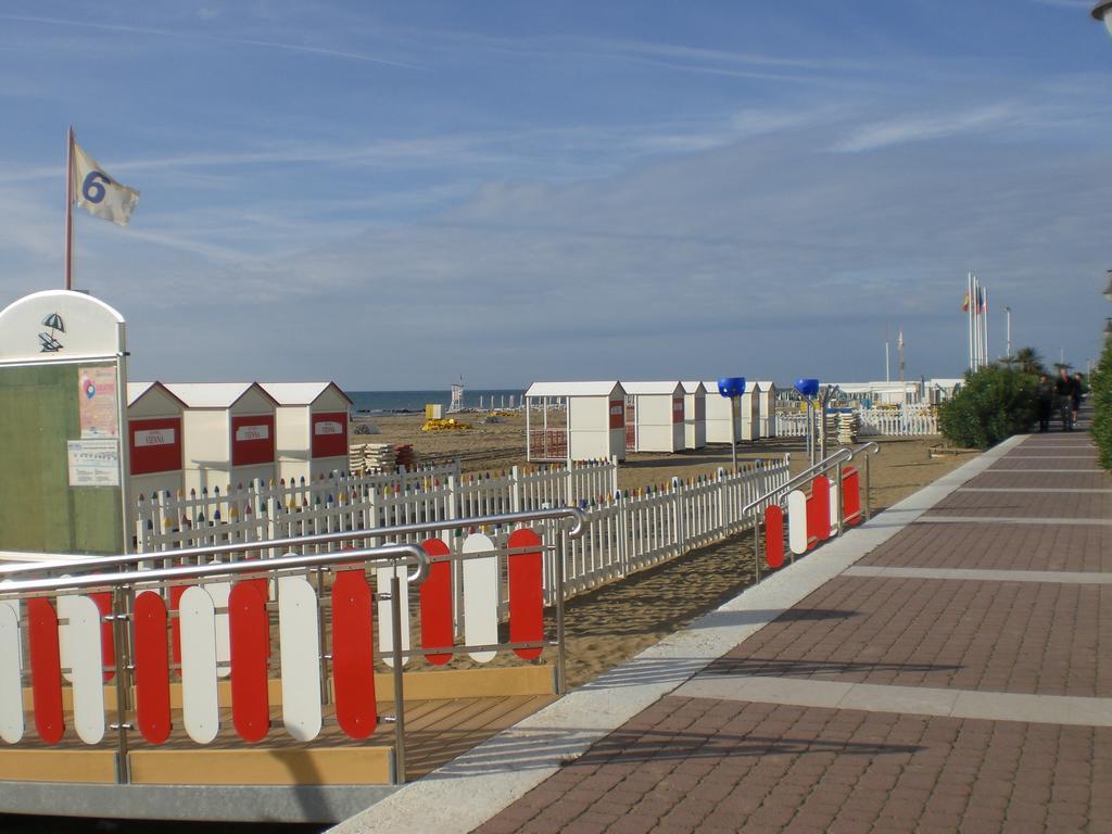 Hotel Marietta Caorle Zewnętrze zdjęcie
