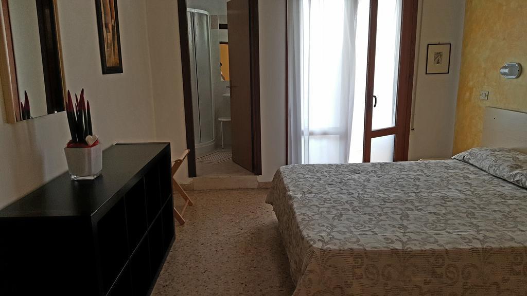 Hotel Marietta Caorle Zewnętrze zdjęcie