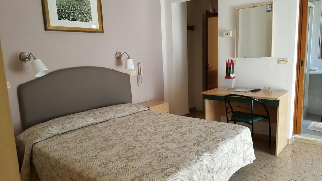 Hotel Marietta Caorle Zewnętrze zdjęcie