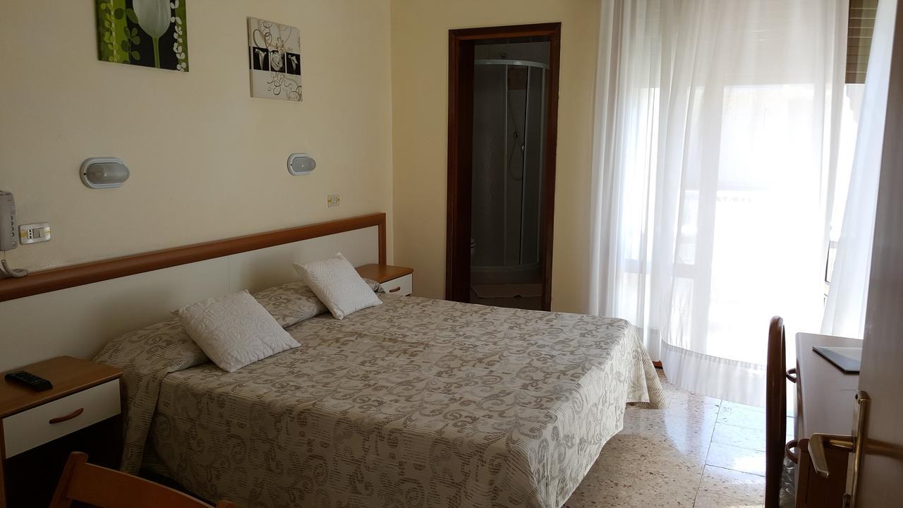 Hotel Marietta Caorle Zewnętrze zdjęcie